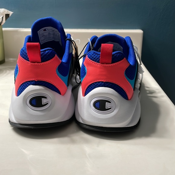 9.5 champion sneakers - Picture 4 of 5